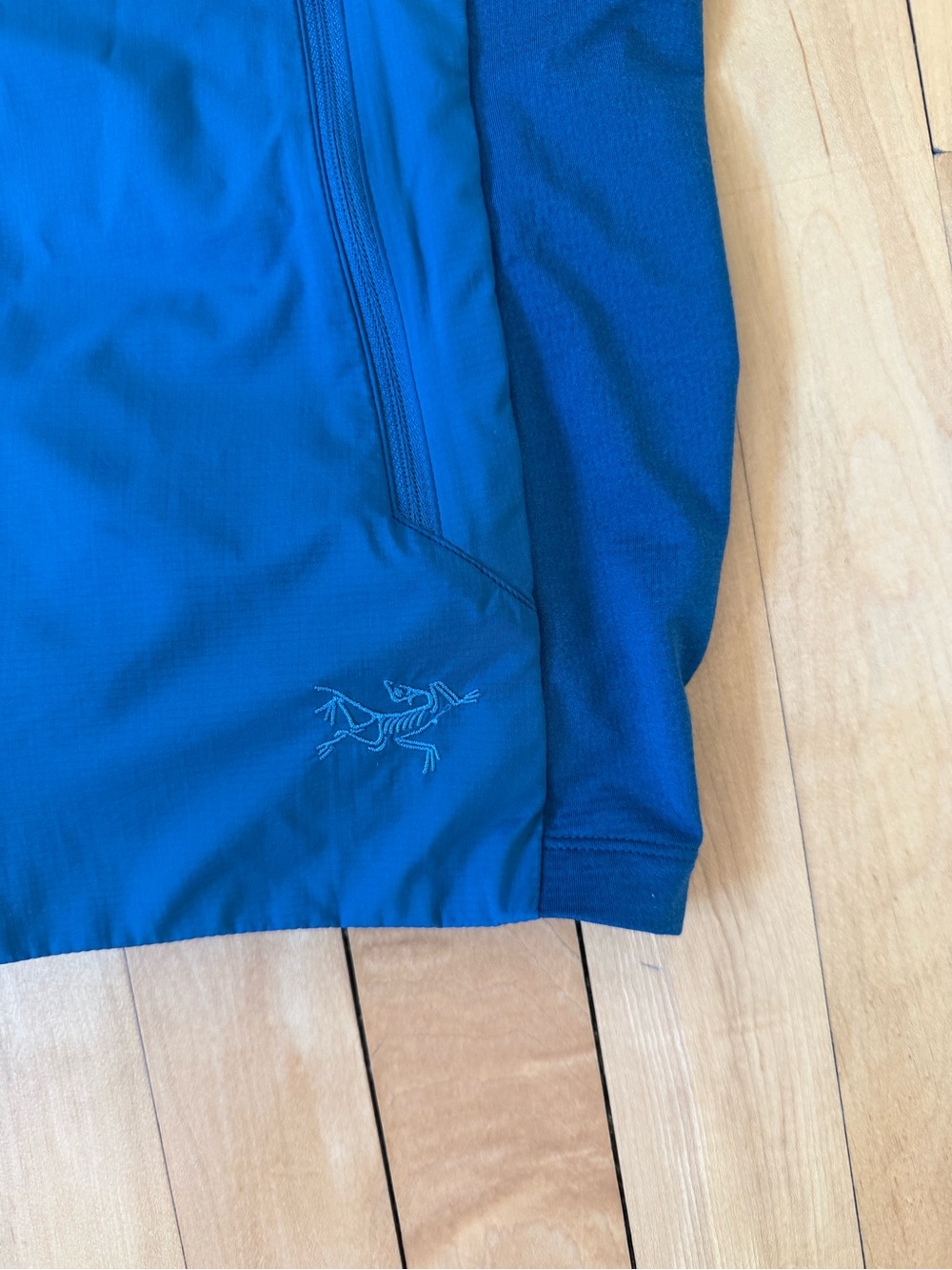 Arc’teryx Atom Vest Women’s Medium blue - Picture 2 of 5